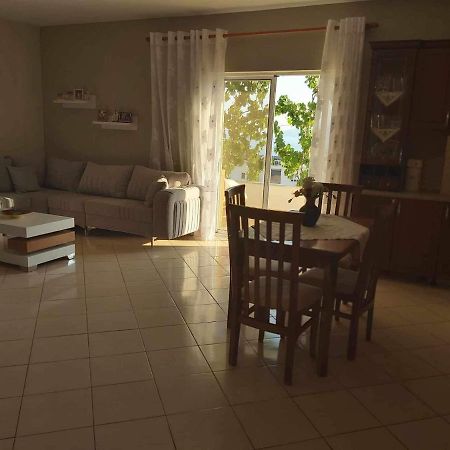 White Panorama Apartment Саранде Екстериор снимка