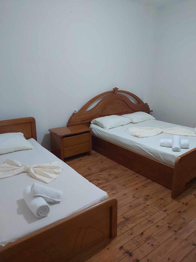 White Panorama Apartment Саранде Екстериор снимка