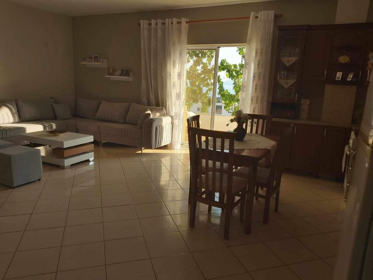 White Panorama Apartment Саранде Екстериор снимка