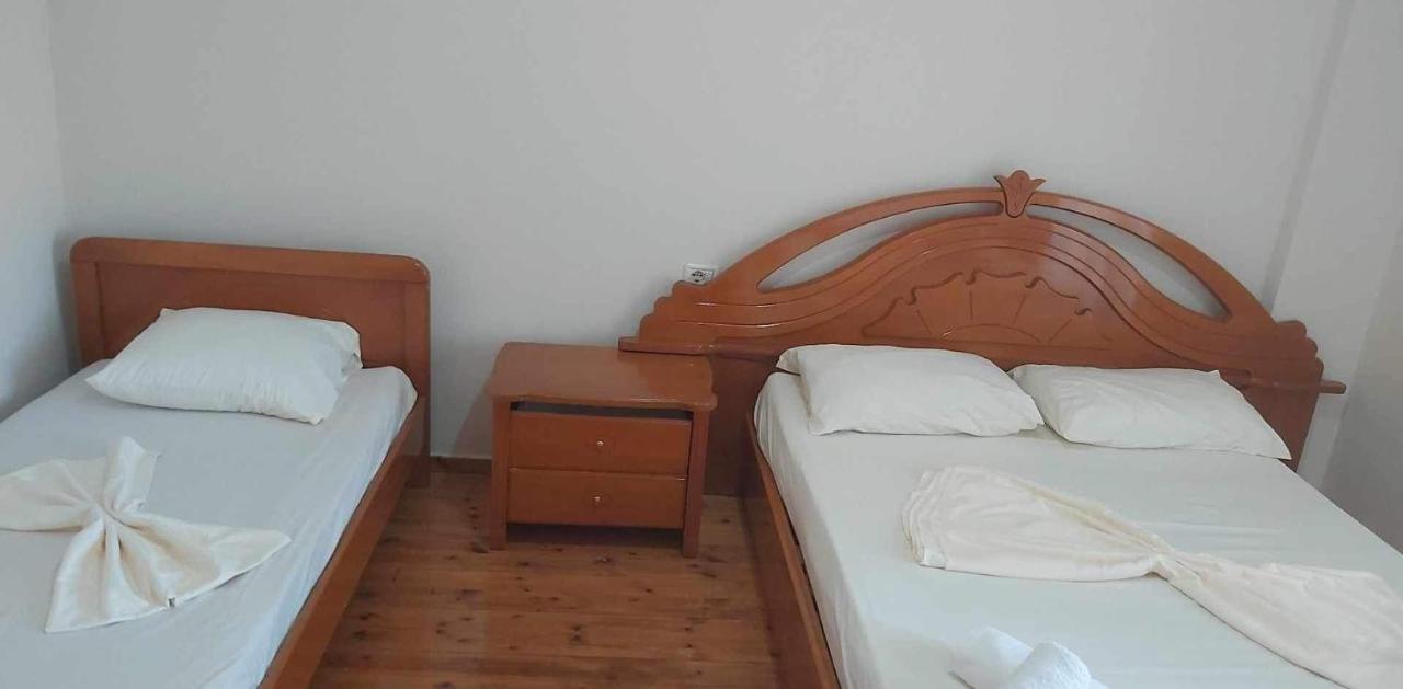 White Panorama Apartment Саранде Екстериор снимка